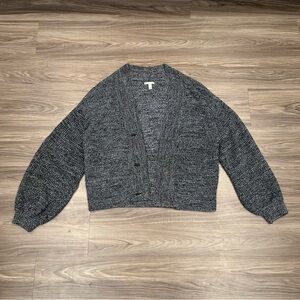 Women's Gray Knit Sweater